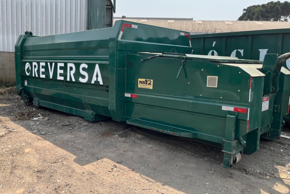 Caçamba Compactadora Estacionária 17m³: Solução Eficiente para Gestão de Resíduos com Compactação de Materiais Diversos